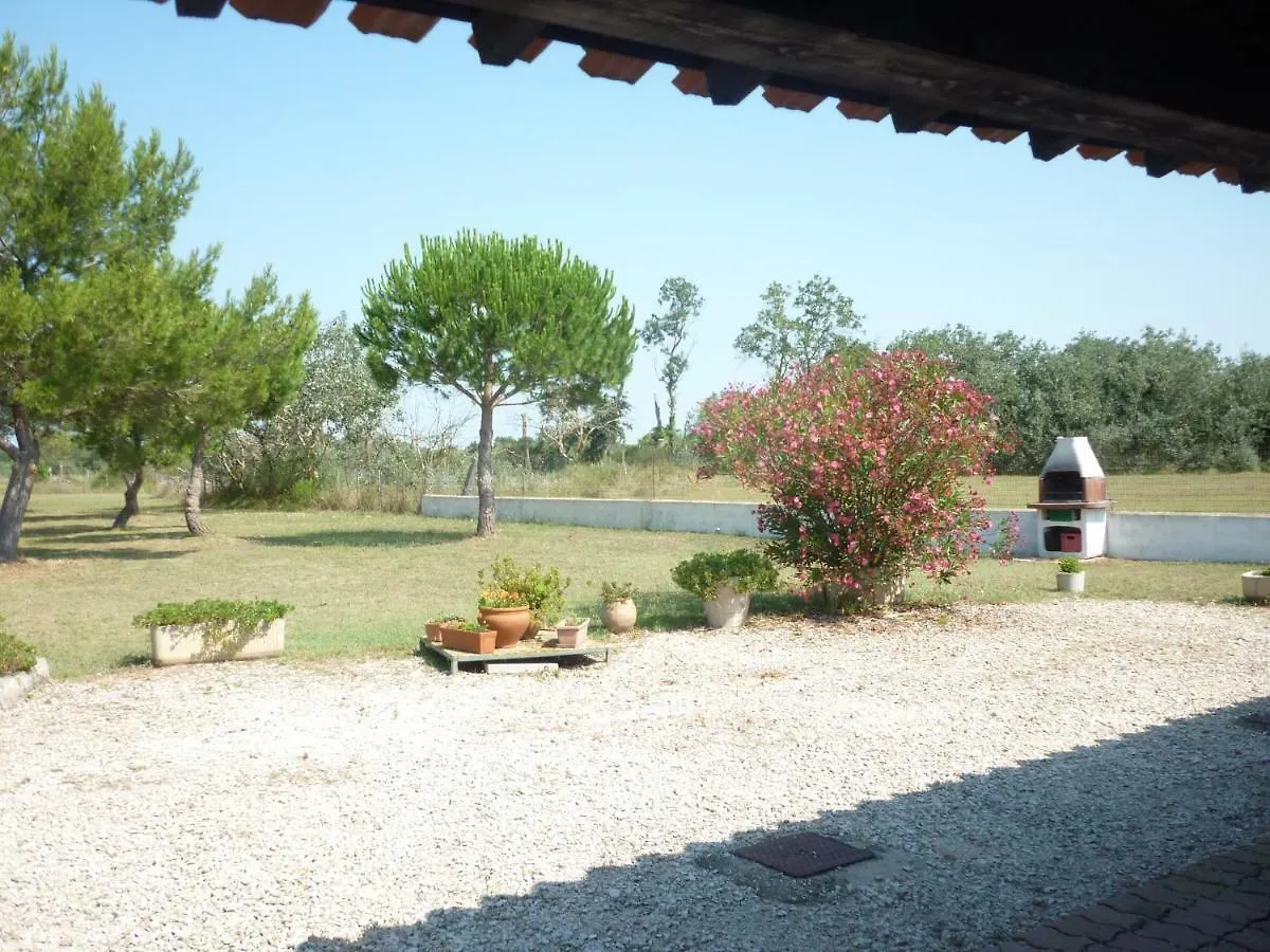Mas du Clos de la Barque Les Les Saintes-Maries-de-la-Mer